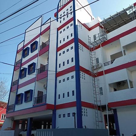 Her Mandiri Guest House Balikpapan  Bagian luar foto